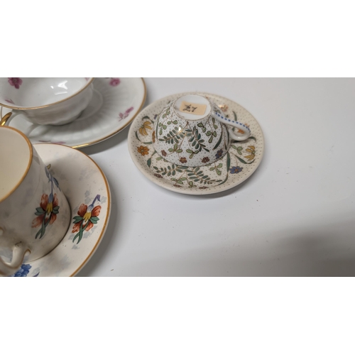 612 - Antique China Cups & Saucers inc. Crown Ducal, Royal Worcester, Foley China, Hammersley, Carlislewar... 