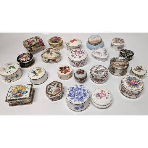 614 - A Selection of Vintage China Pill Boxes/ Trinket Boxes inc. Staffordshire, Wedgewood, Museum Collect... 