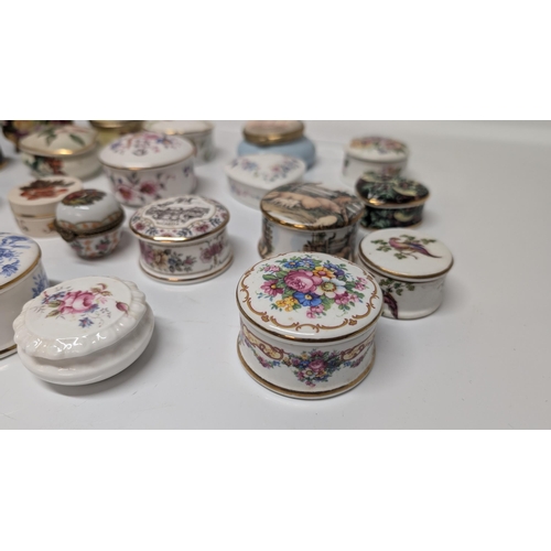 614 - A Selection of Vintage China Pill Boxes/ Trinket Boxes inc. Staffordshire, Wedgewood, Museum Collect... 