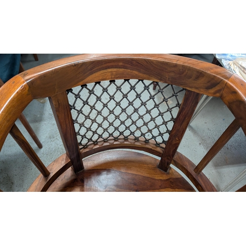 618 - Myaka Mallani Hand Carved Solid Wood Contemporary Katina Chair