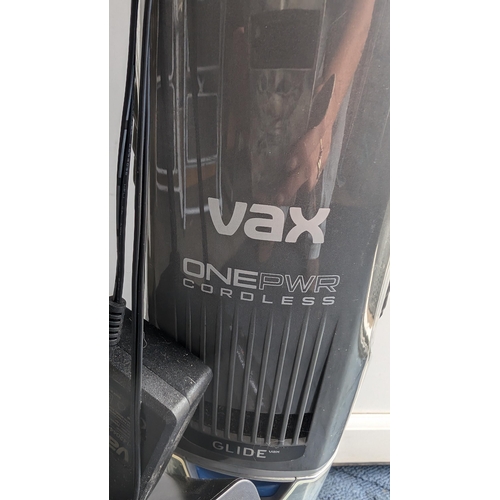 929 - Vax One Power Cordless Carpet Washer and Stand