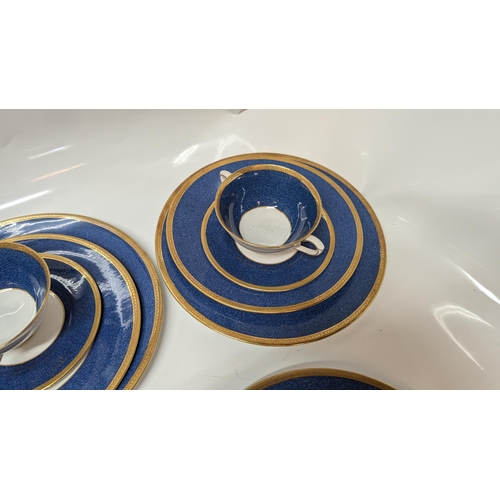 27 - A Large Selection of Coalport Athlone Blue Chinaware 10391 Tea/ Coffee and Dinner Service.  Overall ... 