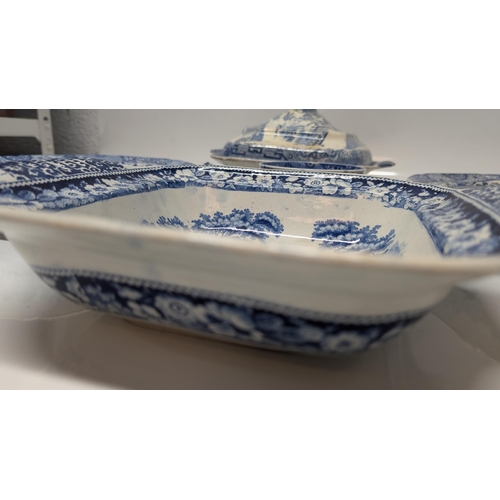 619 - A Collection of Antique Blue and White Chinaware inc.  a large amount of Copeland Spode Italian Ware... 