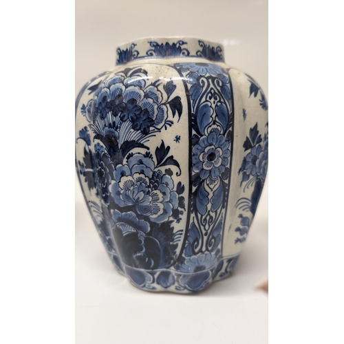 621 - Vintage Royal Delft Bulister Vases early 1900's  and a Large 19th Century Chinese Ginger Jar. 
Vases... 