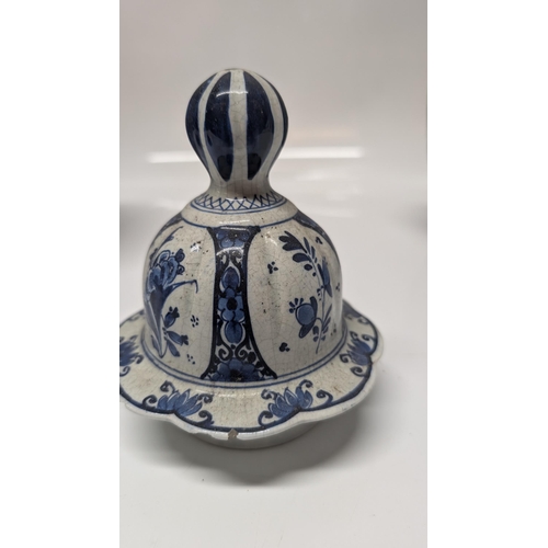 621 - Vintage Royal Delft Bulister Vases early 1900's  and a Large 19th Century Chinese Ginger Jar. 
Vases... 