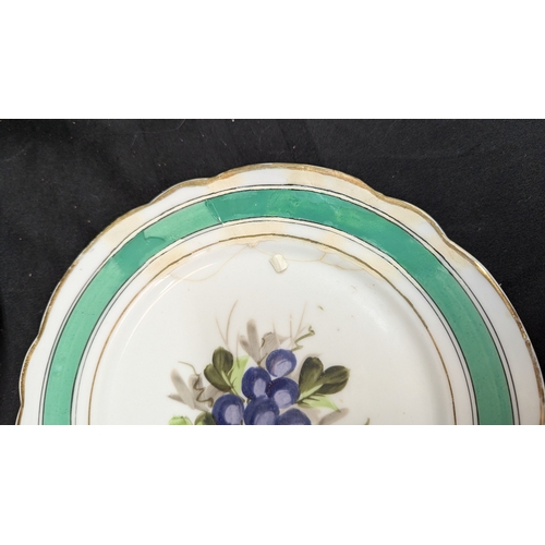 777 - Antique French Old Paris Porcelain - 4x Footed Fruit Bowls (Tallest With Damage - Pictured) And 2x P... 