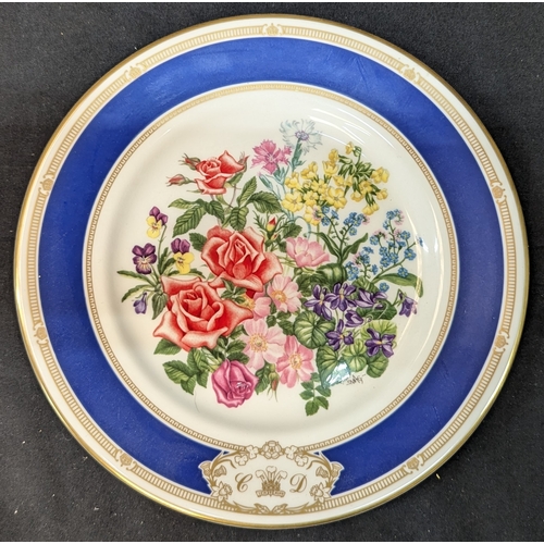 780 - A Selection Of Plates, Dishes, Bowls And Planters, Including Crown Devon, Coalport And Studio Wares