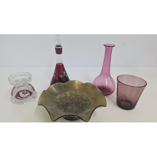 194 - A Selection of Crystal and Glassware including:
- Fruits and Flowers Carnival |Glass Iridized Bowl 2... 