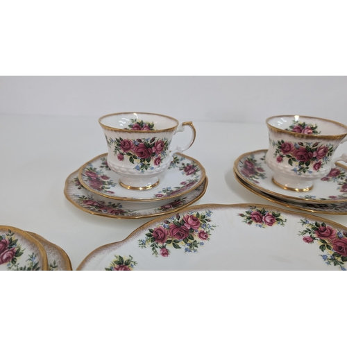 622 - Georgian Rose Elizabethan Bone China Part Tea Set: 4 x Teacups, 6 x Saucers, 5 x Tea Plates, 1 x Cak... 