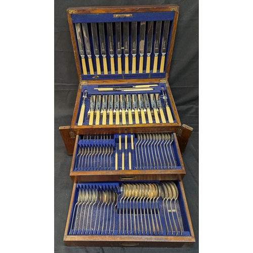 20 - A Norman Hirst & Co. Canteen Of Cutlery Complete In Hardwood Case With Lift Up Lid And 2 Drawers - O... 