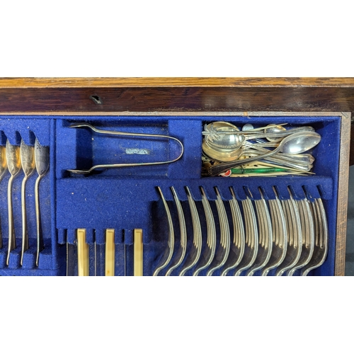 20 - A Norman Hirst & Co. Canteen Of Cutlery Complete In Hardwood Case With Lift Up Lid And 2 Drawers - O... 