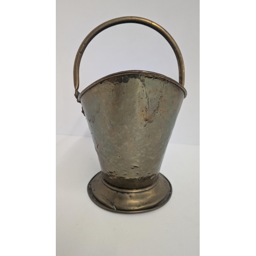 593 - Victorian Brass Helmet Coal Scuttle - Approximately 34cm Tall And 40cm At The Rim