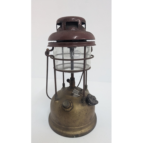 594 - An Authentic 1950's Tilley Guardsman's/Storm Paraffin Lamp With Original Tilley Pyrex Glass - 171 - ... 