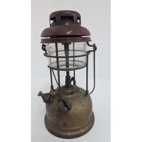 594 - An Authentic 1950's Tilley Guardsman's/Storm Paraffin Lamp With Original Tilley Pyrex Glass - 171 - ... 