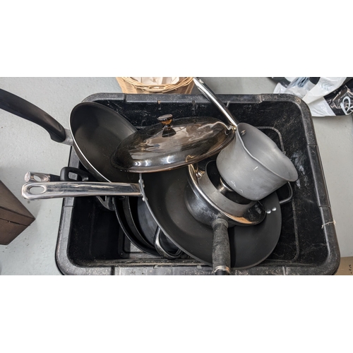 935 - A Quantity Of Saucepans In A Wok And AGA Pans