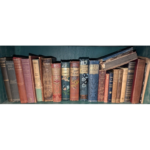 1557 - An Assortment Of Interesting Vintage Books