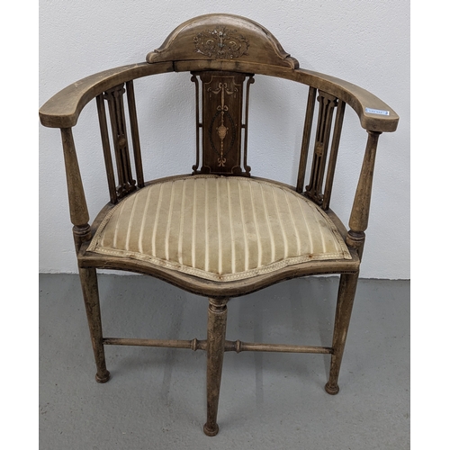 141 - Edwardian Corner Tub Chair in need of Restoration