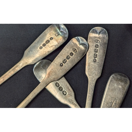 186 - A Quantity Of Silver Spoons - Approximately 200gms