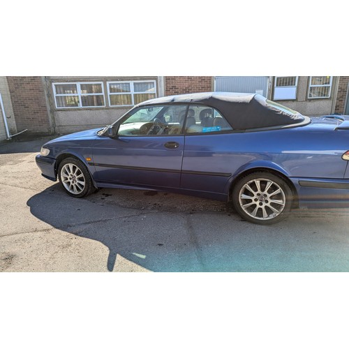 800 - SAAB 9-3 SE Sport 2 ltr Petrol Convertible 1999. Registration: V548 GBY , 83000 Miles. The car start... 