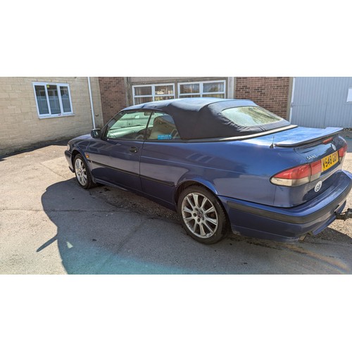 800 - SAAB 9-3 SE Sport 2 ltr Petrol Convertible 1999. Registration: V548 GBY , 83000 Miles. The car start... 