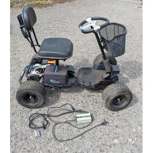 806 - Power House Golf Buggy With Key, Battery And Charger - In Good Working Order, Will Need New Steering... 