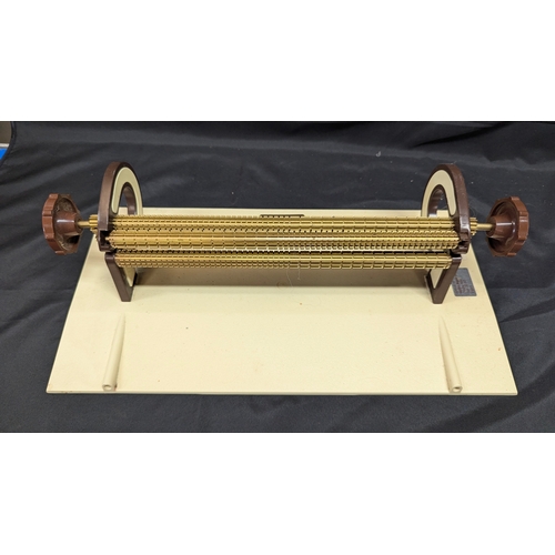 1018 - A Read Pleaters Smocking Machine - Brass Rollers