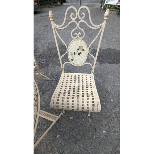 1013 - Folding Metal Bistro Table And 2 Chairs With Rose Motif - crack in motif