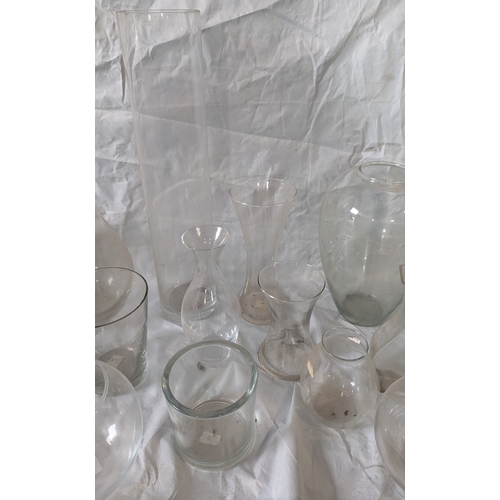 7 - A Large Selection Of Mixed Glass Vases - 19 In Total