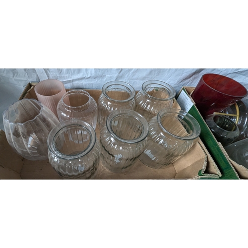 9 - Selection Of Mixed Glassware