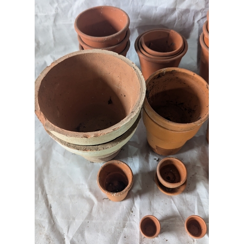 33 - A Box Of Assorted Terracotta Pots