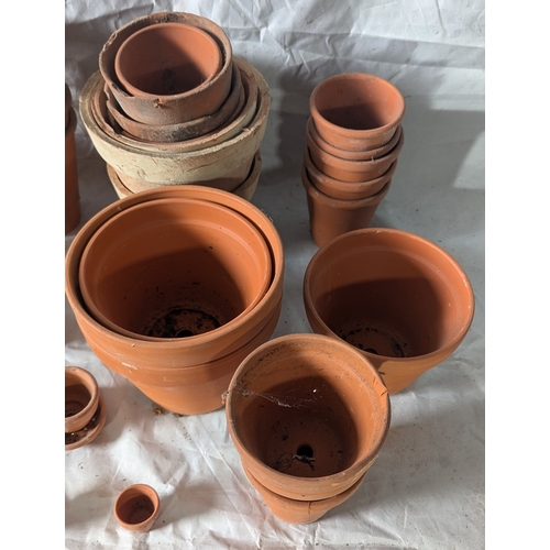 33 - A Box Of Assorted Terracotta Pots