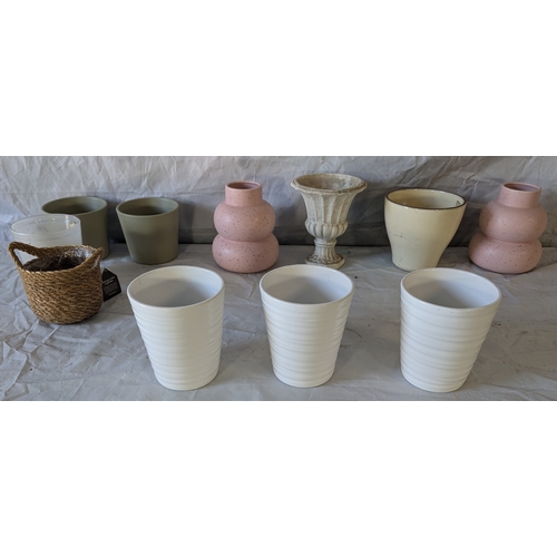 32 - Mixed Selection Of Ceramic Planters