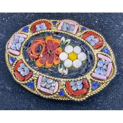 717 - A Micromosaic Brooch