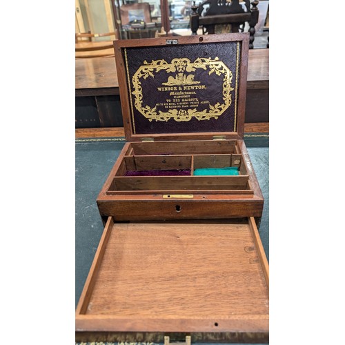 668 - Antique English Winsor & Newton Artists Paintbox Circa 1885.  Made from Mahogany with Flush Brass Ca... 