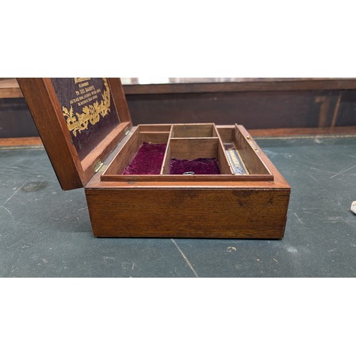 668 - Antique English Winsor & Newton Artists Paintbox Circa 1885.  Made from Mahogany with Flush Brass Ca... 