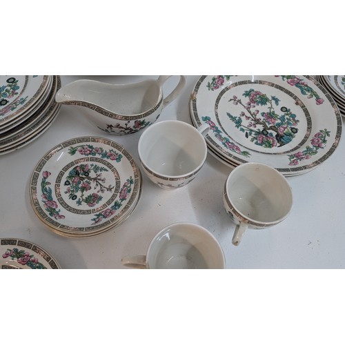 1120 - .A Quantity of Lord Nelson Pottery Indian Tree Dinner/ Tea Service ( some damages) inc. 9 x 20cm Pla... 