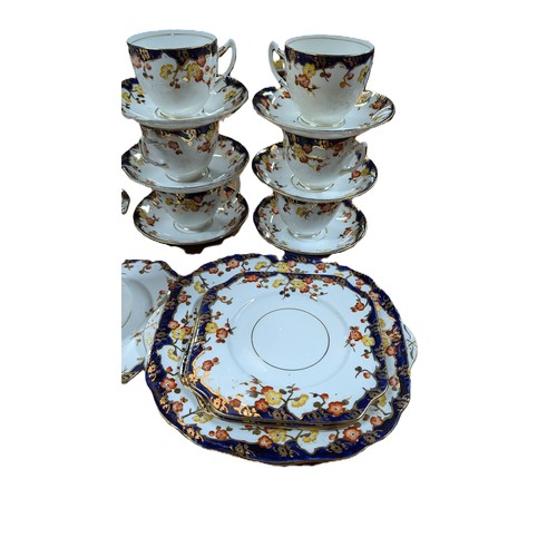 1050 - Antique Bradley Salisbury China 