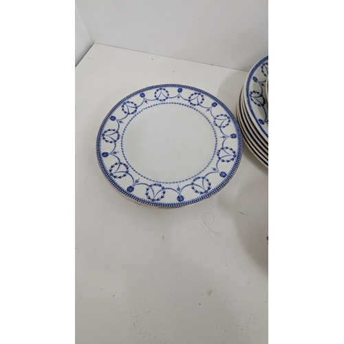 1134 - .Antique Crested Ware Part Dinner Service (some cracks and chips)