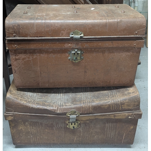 1439E - .2X Vintage Metal Trunks