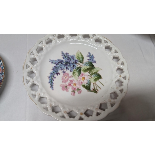 1155 - .A Collection of Antique Chinaware inc. Royal Doulton Malvern, Lattice Plate, Japanese Imari plate, ... 