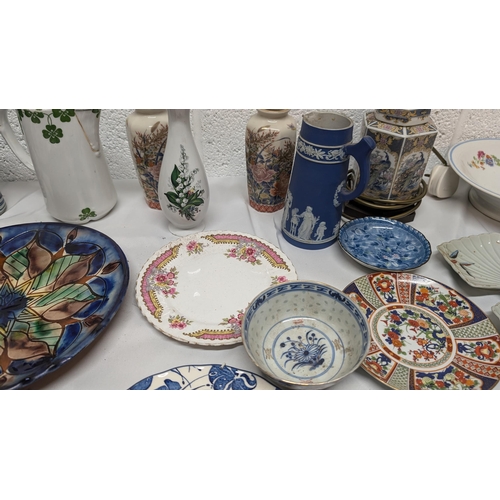 1155 - .A Collection of Antique Chinaware inc. Royal Doulton Malvern, Lattice Plate, Japanese Imari plate, ... 