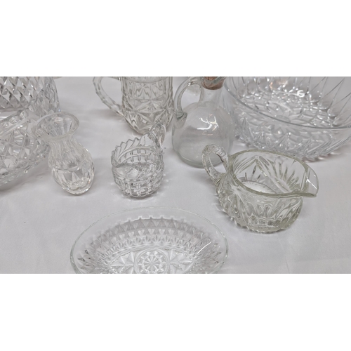 1158 - .A Quantity Of Cut Glass And Crystal Bowls And Jugs Etc.