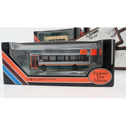 1025 - A Collection of 20 x Gilbow Exclusive First Edition Precision Die Cast Model Buses 1:76 Scale in Ori... 