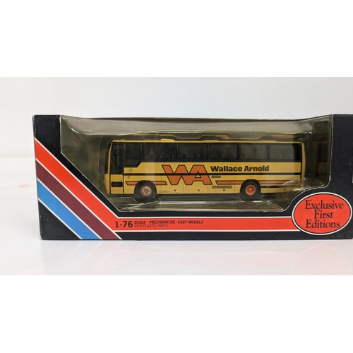 1025 - A Collection of 20 x Gilbow Exclusive First Edition Precision Die Cast Model Buses 1:76 Scale in Ori... 