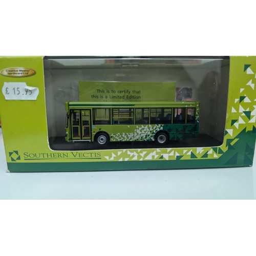 1044 - A Collection of Diecast Model Buses 1:76 , Boxed, Unboxed  As New and Excellent Condition to include... 