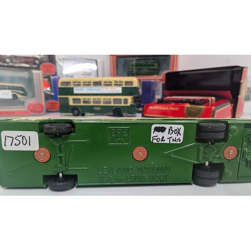 1044 - A Collection of Diecast Model Buses 1:76 , Boxed, Unboxed  As New and Excellent Condition to include... 