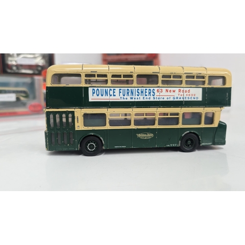 1044 - A Collection of Diecast Model Buses 1:76 , Boxed, Unboxed  As New and Excellent Condition to include... 