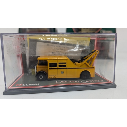 1046 - Corgi - The Original Omnibus Company 1:76 Die Cast Model Buses x 20 As New In Boxes inc.
1. Wright E... 