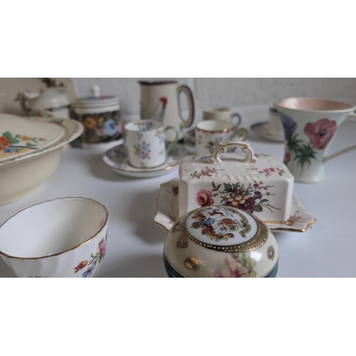 794 - A Collection of Antique Chinaware inc. Hammersley, Radford, Minton, Naritake Hair Receiver, Yamaji P... 