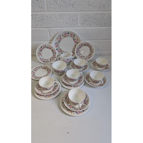 865 - Vintage Minton Rose Garland Part Tea Service - Good Condition